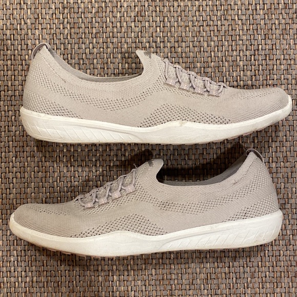 Skechers 8 Taupe Memory Foam Slip On Sneakers - Picture 8 of 10